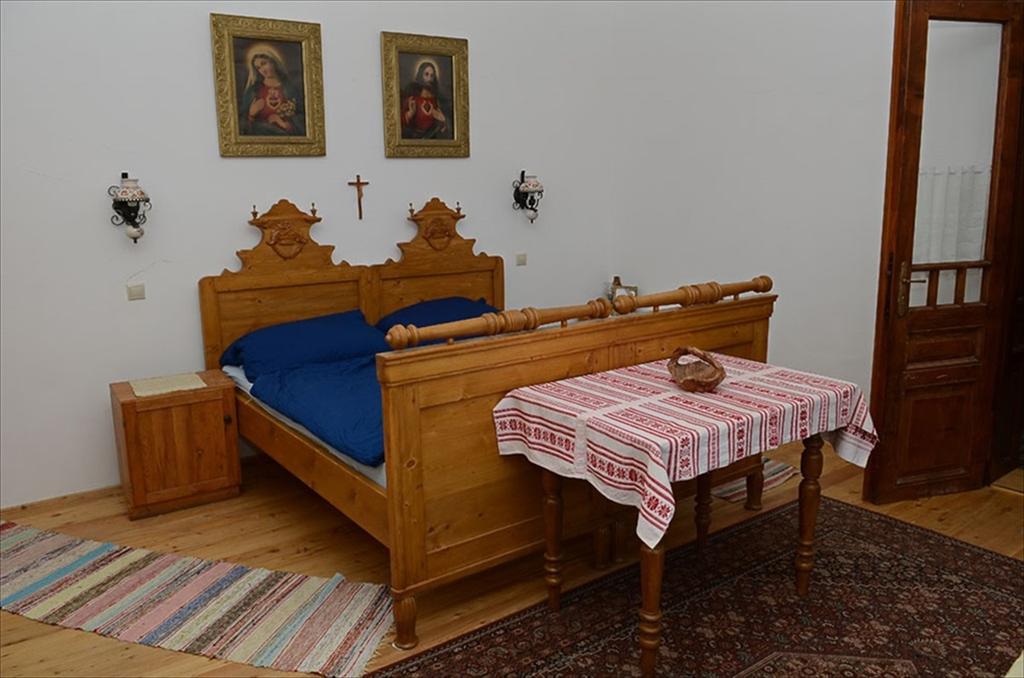 Hotel Zengőalja Vendégház à Erzsébet Extérieur photo
