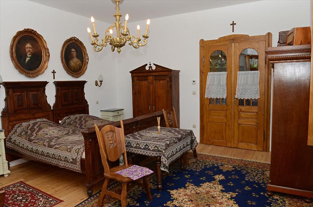 Hotel Zengőalja Vendégház à Erzsébet Extérieur photo